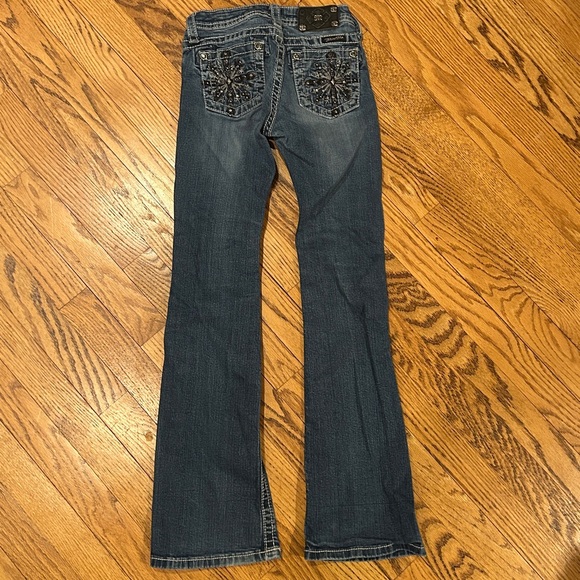 Miss Me Bootcut Jeans - Picture 5 of 6